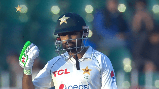 pak-vs-eng-babar-azam-was-dismissed-by-wills-jacks