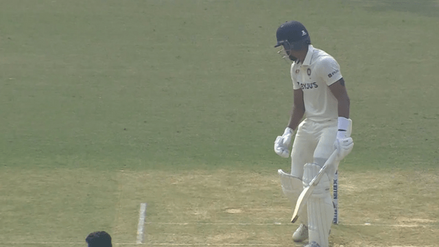 Ibadat brought down Shreyas from the horse of luck, uprooted the stumps on the rocket speed ball, Shreyas OUT after scoring 86 runs