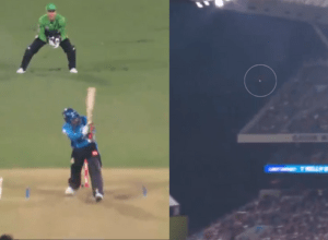BBL 2022: Rashid Khan remembered Dhoni by hitting a helicopter shot, the bowler lost his senses when he looted the party!
