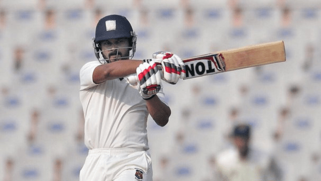 CRICCRANK - 2023-01-05T185445.201 Dhone Ke Ladle stumbles from Team India and IPL, hits 283 runs on 12 sixes