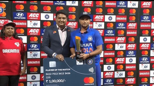 IND vs SL, 2nd ODI: Record of 26 years, Kuldeep-Siraj's blast, India defeated Sri Lanka by 4 wickets with Rahul's half-century, got Man of the Match award