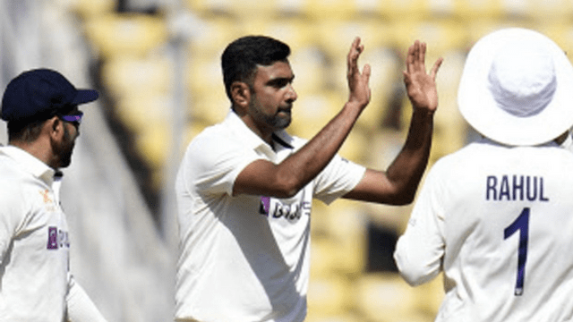 IND vs AUS: Alex Carey went for a reverse sweep on Ashwin's carrom ball, became bold, lost his senses,