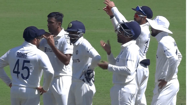 Ashwin dismissed Warner, even DRS could not change the umpire's decision, Smith stunned
