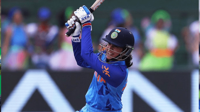 Video: Smriti Mandhana hit a stormy six while standing, 9 fours and 3 sixes wreaked havoc, broke her own record