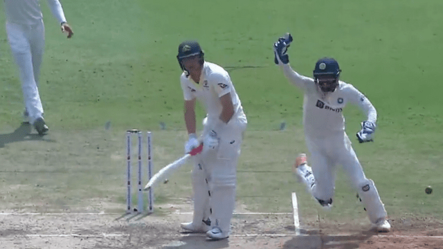 Jadeja bowled no ball to Labushen for 0 runs, umpire shocked by giving no ball, coach Dravid's face descended