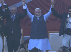 IND vs AUS: Narendra Modi and Australian Prime Minister Anthony gave caps to Rohit Sharma and Smith, a change in the team, watch video