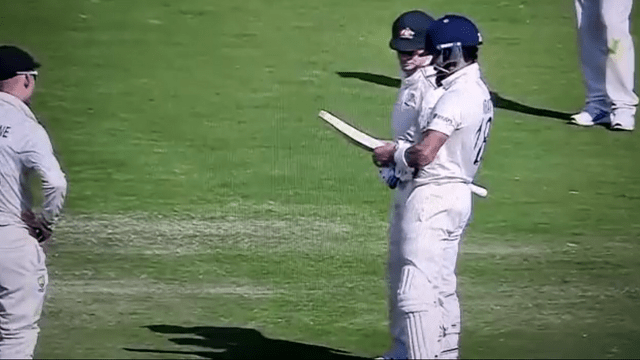 Seeing the runs coming out of Virat Kohli's bat, Smith's tension increased, then he started telling the flaws of the bat.