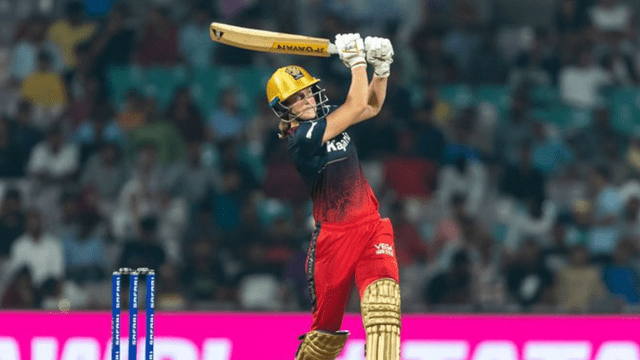 WPL 2023: RCB's 5th consecutive defeat under the leadership of Smriti Mandhana, DC won by 6 wickets, know the thrill of the last 6 balls