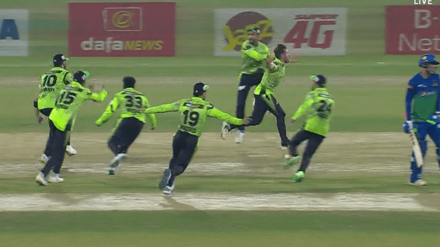 Khushdil needed 4 runs on the last 1 ball, Shaheen Afridi changed the match by running out, became the winner of PSL for the second time