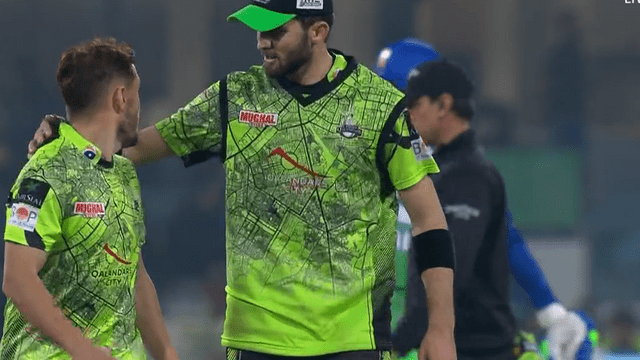 Khushdil needed 4 runs on the last 1 ball, Shaheen Afridi changed the match by running out, became the winner of PSL for the second time