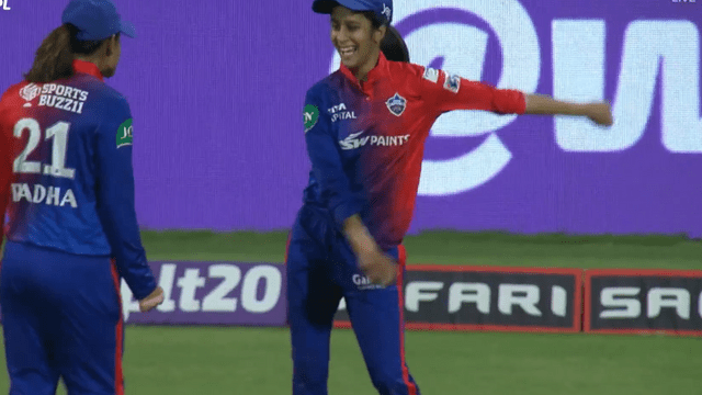 MI vs DC: Jemima Rodrigues took the most stormy catch of WPL, Mumbai team flew like an autumn leaf for 109 runs, watch video