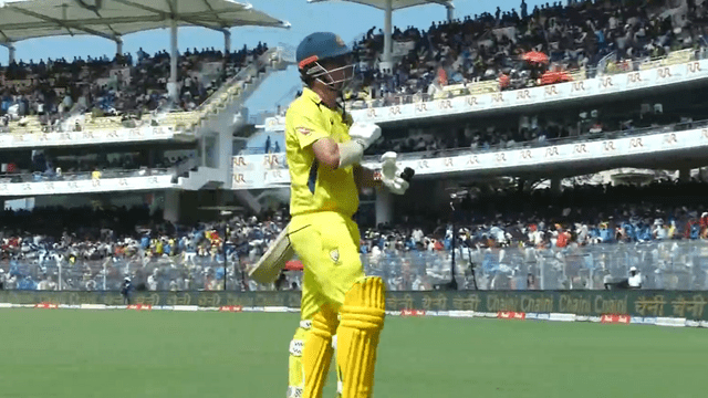 Drama happened in Hardik's over, first head missed catch then Kuldeep took tremendous catch, head out on 33