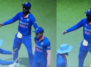 Virat Kohli was seen doing lungi dance in INSVSAUS live match, Jadeja also participated