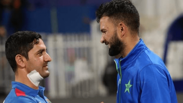 Najibullah Zadran's jaw narrowly avoided breaking on Ihsanullah's 147 km stormy ball, blood-soaked, painful scene