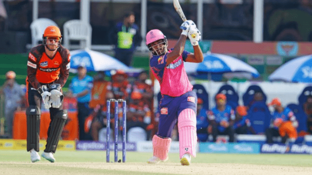 Abhishek rushed towards the eagle on Sanju Samson's aerial shot, took an amazing catch standing on one leg, would not believe
