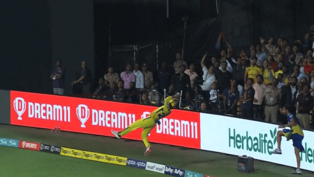 Ajinkya Rahane did heart-stopping fielding, jumped 6 feet in the air and stopped the six, Deepak Chahar standing nearby was shocked