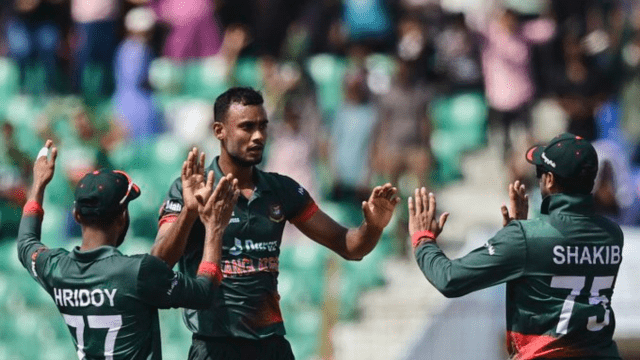 Shoriful Islam took 4 wickets for Afghanistan, Bangladesh won by 7 wickets, Afghanistan won the series by 2/1