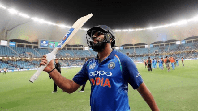 CRICCRANK - 2023-09-09T222140.355 IND vs PAK: Rohit Sharma will score only 13 runs against Pakistan! Statistics are testifying, see