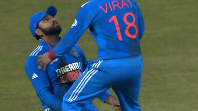Rohit Sharma pounced on the slip like a hawk, Shanaka's amazing catch, Virat came and wrapped him, Jadeja's spin did wonders.