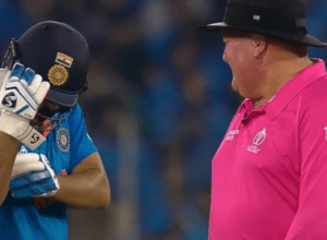Hardik asked Rohit Sharma, "Why were you showing your hands to the umpire?" Rohit gave this answer.