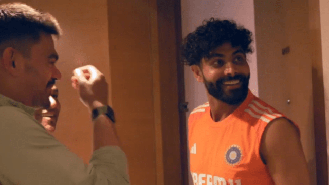 Suryakumar became cameraman wearing mask, glasses, Jadeja was surprised, reached Nariman Point for interview